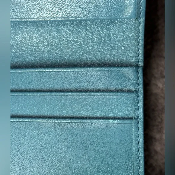 Coach Teal and Brown Leatherware Wallet - Picture 15 of 16